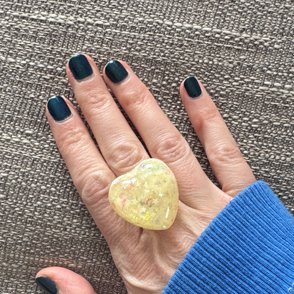 Resin Handmade Glow in the Dark Heart Ring